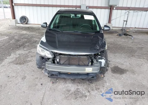 2017 Chevrolet Sonic Lt Auto из США, поврежденный, VIN 1G1JD6SH1H4157371